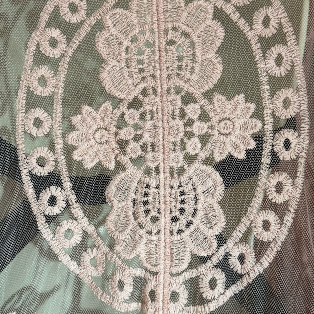 Sexy Sheer Lace Crochet Cover-Up Rose Pink, No Closure Size L/XL - Picture 5 of 8